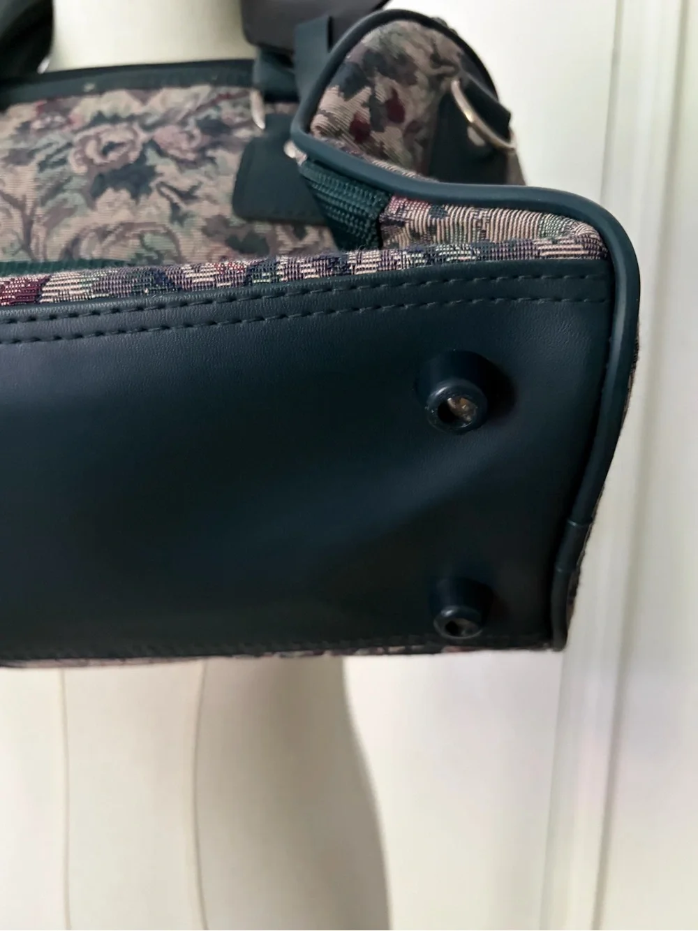 Floral Tapestry HandBag in Purple, Gray, Green, Mauve & More, EEEEUCCC